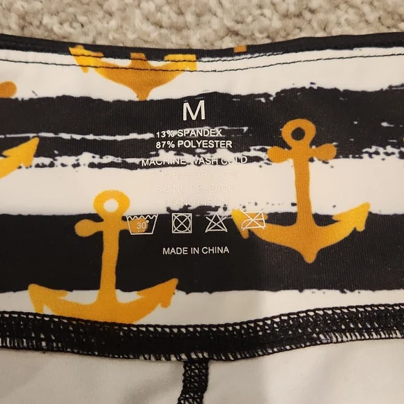 WODBottom shorts - Picture 2 of 2